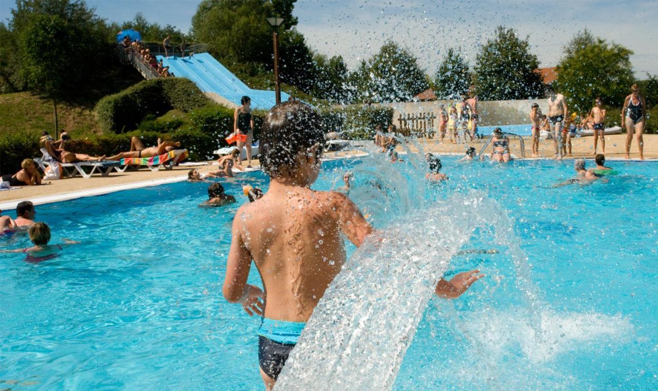 Onlycamp Camping Le Champ D'Ete Reyssouze Exterior foto
