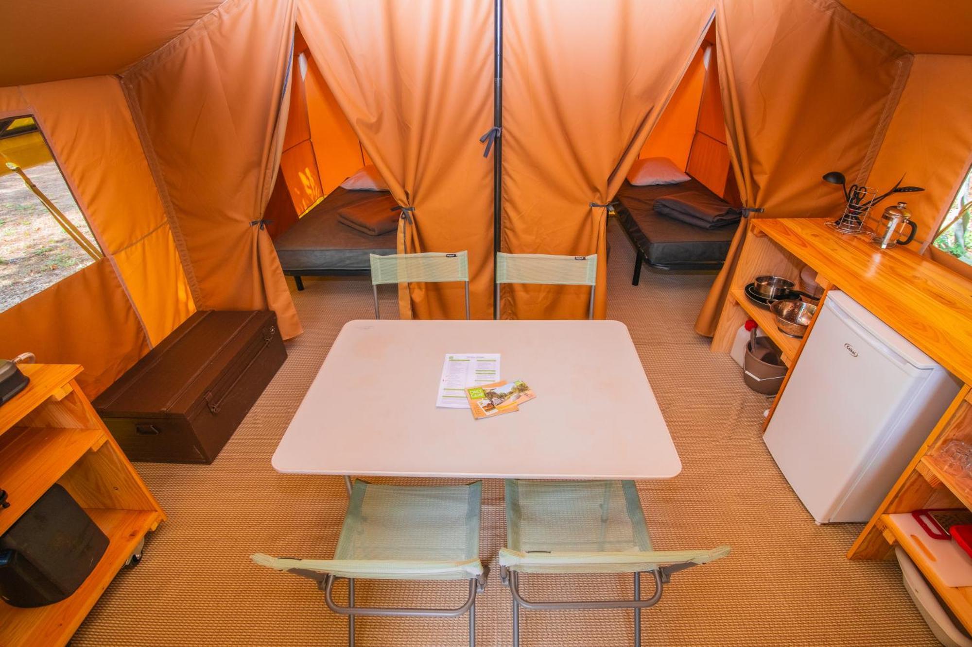 Onlycamp Camping Le Champ D'Ete Reyssouze Exterior foto